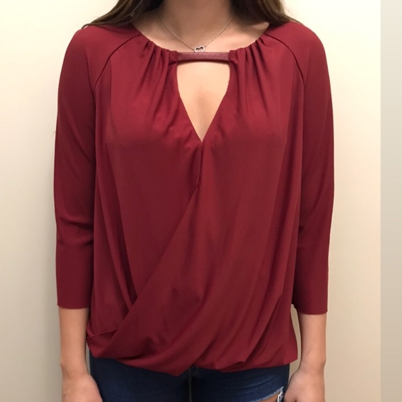 Bailey 44 Top - Picture 1 of 1